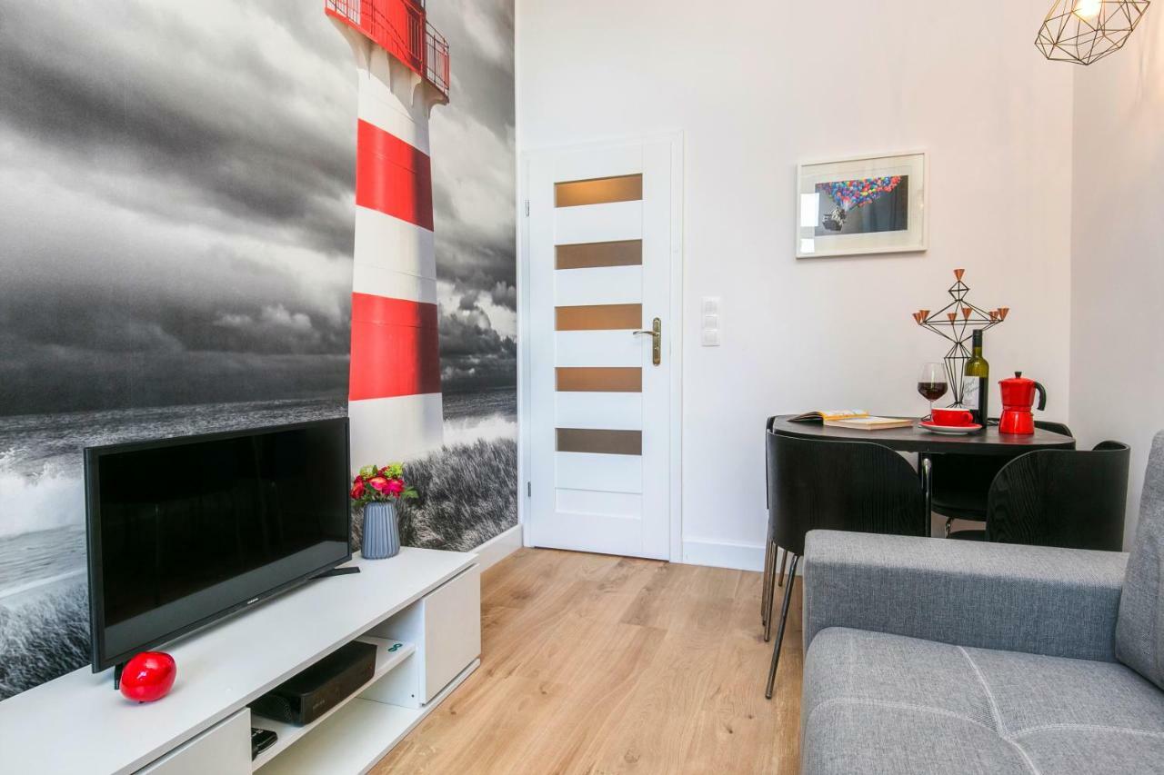 Berg Apartament Red Obok Starego Miasta Gdańsk Buitenkant foto