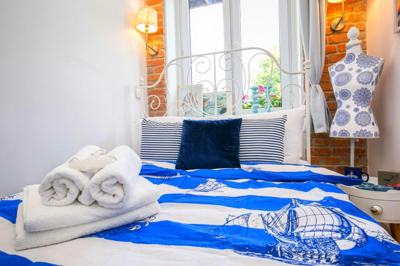 Berg Apartament Red Obok Starego Miasta Gdańsk Buitenkant foto