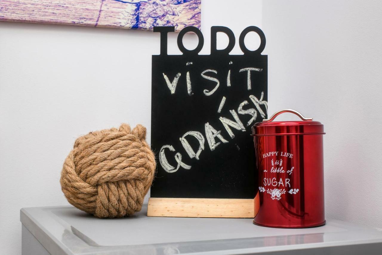 Berg Apartament Red Obok Starego Miasta Gdańsk Buitenkant foto